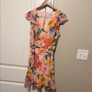 Express Peach Floral Tie-Waist Cap Sleeve Mini Dress